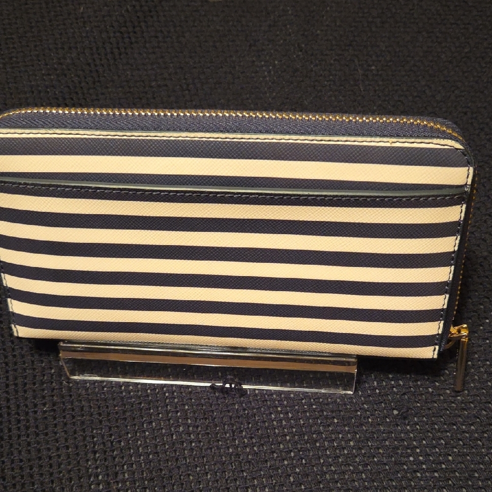Kate Spade Navy & Cream Striped Wallet with Cherry Accent...like New! - Picture 4 of 11